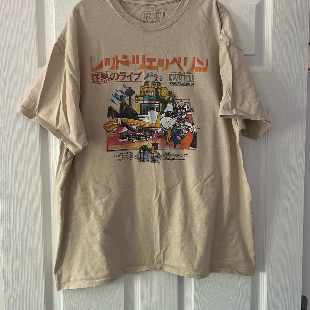 Urban Outfitters Led Zeppelin “The Song Remains the Same” Asian Tour Tee